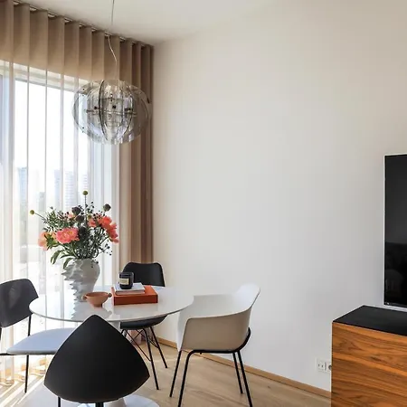 Kadriorg Plaza 2 Bedroom Free Parking Tallinn Eksteriør billede