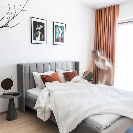 Kadriorg Plaza 2 Bedroom Free Parking Tallinn Eksteriør billede